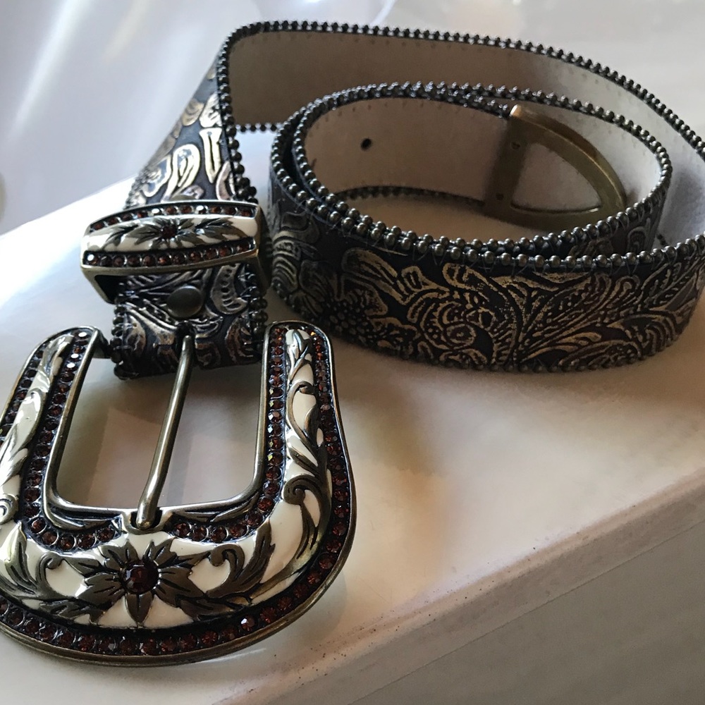 Belt decorative w fancy buckle